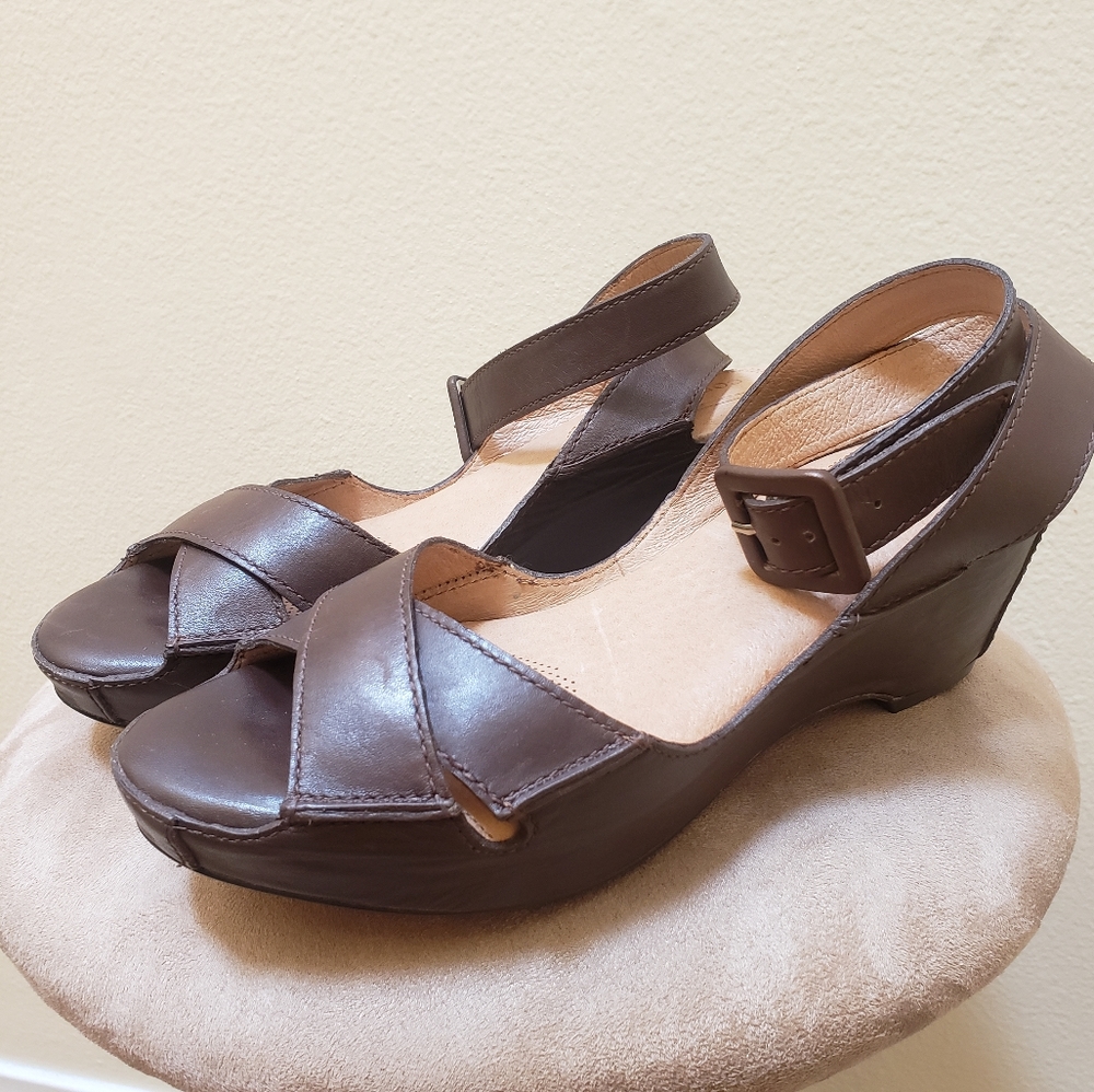 Corso Como Sandals - image 3